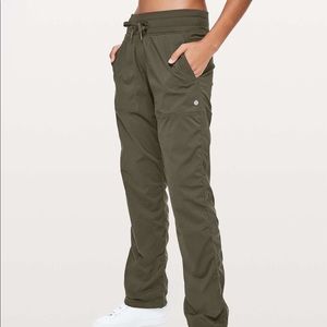 Lululemon Dance Studio Lined